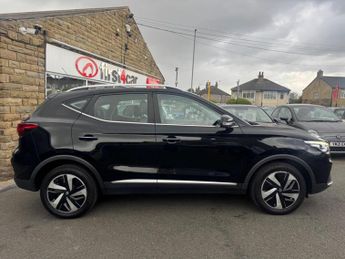 MG MG ZS 51.1kWh Trophy Auto 5dr