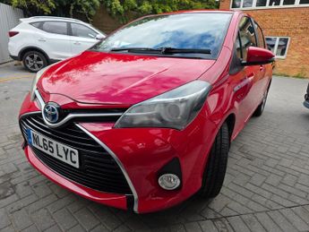 Toyota Yaris 1.5 VVT-h Icon Hatchback 5dr Petrol Hybrid E-CVT Euro 6 (101 ps)
