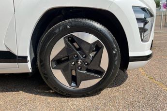 Hyundai Kona 160kW Advance 65kWh 5dr Auto