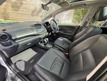 HONDA JAZZ 1.4 i-VTEC EXL Hatchback 5dr Petrol CVT Euro 5 (99 ps) 12 MONTHS