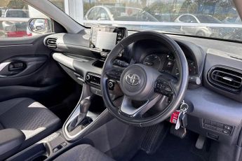Toyota Yaris 1.5 VVT-h Icon E-CVT Euro 6 (s/s) 5dr