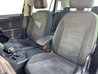 Volkswagen Tiguan 1.5 TSI EVO SEL DSG Euro 6 (s/s) 5dr