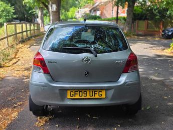 Toyota Yaris 1.33 Dual VVT-i SR Euro 4 (s/s) 5dr