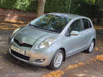 Toyota Yaris 1.33 Dual VVT-i SR Euro 4 (s/s) 5dr