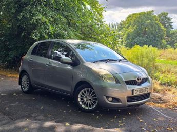 Toyota Yaris 1.33 Dual VVT-i SR Euro 4 (s/s) 5dr