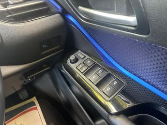 Toyota C-HR 1.8 VVT-h Dynamic CVT Euro 6 (s/s) 5dr