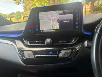 Toyota C-HR 1.8 VVT-h Dynamic CVT Euro 6 (s/s) 5dr