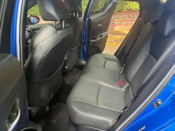 Toyota C-HR 1.8 VVT-h Dynamic CVT Euro 6 (s/s) 5dr