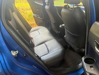 Toyota C-HR 1.8 VVT-h Dynamic CVT Euro 6 (s/s) 5dr