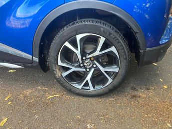 Toyota C-HR 1.8 VVT-h Dynamic CVT Euro 6 (s/s) 5dr