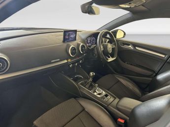 Audi A3 1.5 TFSI CoD 35 Black Edition Saloon 4dr Petrol Manual Euro 6 (s