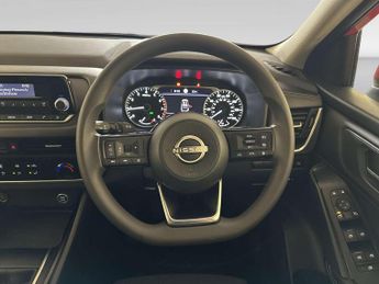 Nissan Qashqai 1.3 DIG-T MHEV Visia SUV 5dr Petrol Hybrid Manual Euro 6 (s/s) (