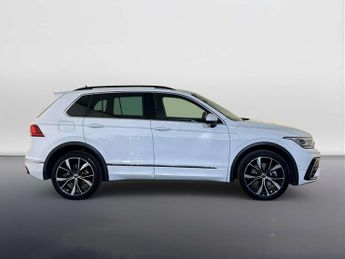 Volkswagen Tiguan 1.4 TSI 13kWh R-Line SUV 5dr Petrol Plug-in Hybrid DSG Euro 6 (s