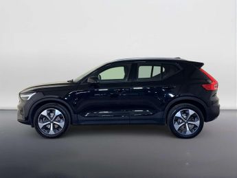 Volvo XC40 2.0 B3 MHEV Core SUV 5dr Petrol Hybrid DCT Auto Euro 6 (s/s) (16