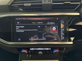 Audi Q3 2.0 TFSI 40 Sport SUV 5dr Petrol S Tronic quattro Euro 6 (s/s) (