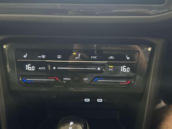 Volkswagen Tiguan Allspace 1.5 TSI R-Line SUV 5dr Petrol DSG Euro 6 (s/s) (150 ps)