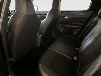 Nissan Juke 1.0 DIG-T N-Connecta SUV 5dr Petrol Manual Euro 6 (s/s) (114 ps)