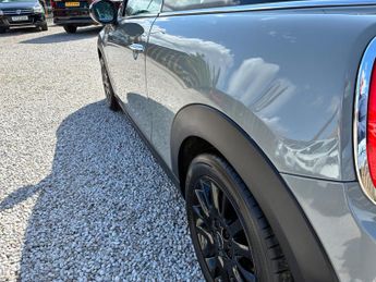 MINI Hatch 1.5 Cooper D Auto Euro 6 (s/s) 3dr