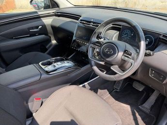 Hyundai Tucson 1.6h T-GDi Hybrid Premium 5dr Automatic