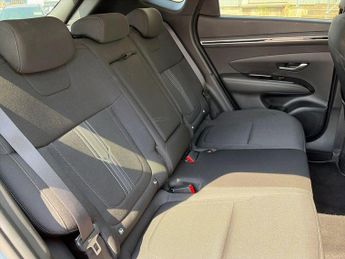 Hyundai Tucson 1.6h T-GDi Hybrid Premium 5dr Automatic