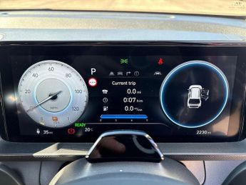 Hyundai INSTER Long Range 49kWh 02 5dr Automatic