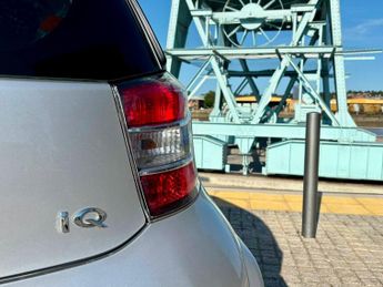 Toyota iQ iQ 1.0 VVT-i 2 Multidrive Euro 4 3dr
