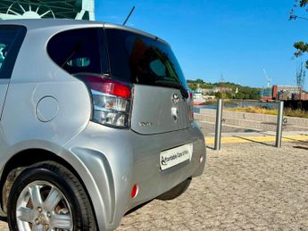 Toyota iQ iQ 1.0 VVT-i 2 Multidrive Euro 4 3dr