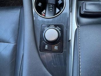 Lexus RX L 3.5 450h L V6 Luxury CVT 4WD Euro 6 (s/s) 5dr