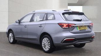 MG MG5 61.1kWh Exclusive Long Range Auto 5dr