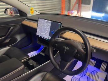 Tesla Model 3 (Dual Motor) Performance Auto 4WDE 4dr (Performance Upgrade)