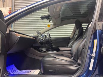 Tesla Model 3 (Dual Motor) Performance Auto 4WDE 4dr (Performance Upgrade)
