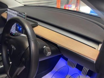 Tesla Model 3 (Dual Motor) Performance Auto 4WDE 4dr (Performance Upgrade)