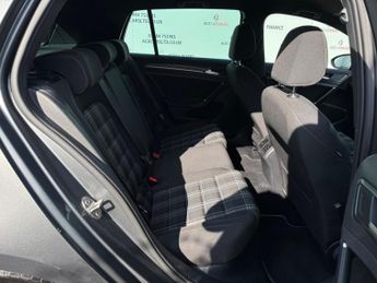 Volkswagen Golf 2.0 TDI BlueMotion Tech GTD DSG Euro 6 (s/s) 5dr