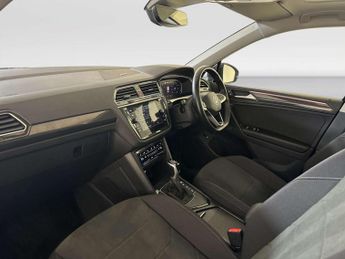 Volkswagen Tiguan 1.5 TSI Elegance SUV 5dr Petrol DSG Euro 6 (s/s) (150 ps)