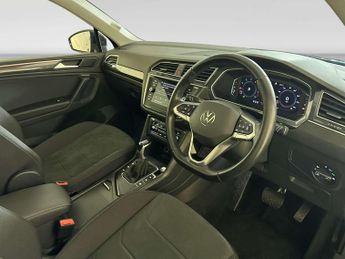Volkswagen Tiguan 1.5 TSI Elegance SUV 5dr Petrol DSG Euro 6 (s/s) (150 ps)