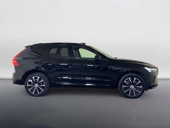 Volvo XC60 2.0h T8 Recharge 18.8kWh Ultimate Dark SUV 5dr Petrol Plug-in Hy