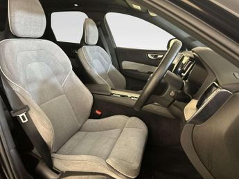 Volvo XC60 2.0h T8 Recharge 18.8kWh Ultimate Dark SUV 5dr Petrol Plug-in Hy
