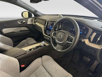 Volvo XC60 2.0h T8 Recharge 18.8kWh Ultimate Dark SUV 5dr Petrol Plug-in Hy
