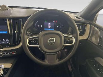 Volvo XC60 2.0h T8 Recharge 18.8kWh Ultimate Dark SUV 5dr Petrol Plug-in Hy