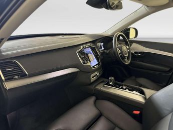 Volvo XC90 2.0h T8 Recharge 18.8kWh Plus SUV 5dr Petrol Plug-in Hybrid Auto