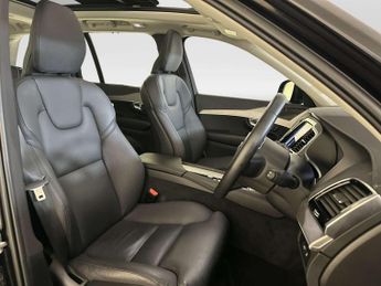 Volvo XC90 2.0h T8 Recharge 18.8kWh Plus SUV 5dr Petrol Plug-in Hybrid Auto