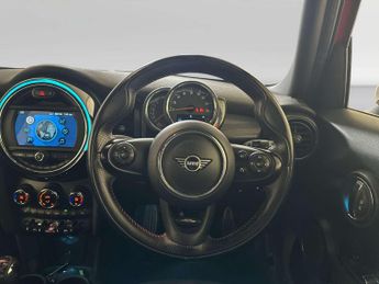 MINI Hatch 1.5 Cooper Sport Hatchback 5dr Petrol Manual Euro 6 (s/s) (136 p
