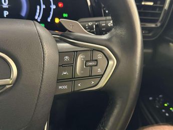 Lexus NX 2.5 350h SUV 5dr Petrol Hybrid E-CVT 4WD Euro 6 (s/s) (245 ps)
