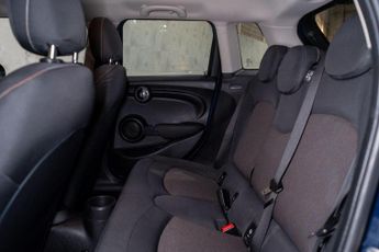 MINI Hatch 1.5 Cooper Auto Euro 6 (s/s) 5dr