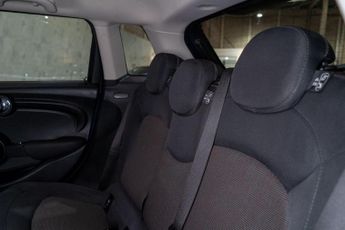 MINI Hatch 1.5 Cooper Auto Euro 6 (s/s) 5dr