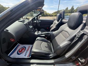 Nissan 370 Z 3.7 V6 GT Convertible 2dr Petrol Auto Euro 5 (328 ps)