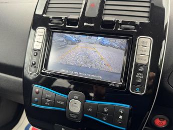 Nissan Leaf 24kWh Acenta Auto 5dr