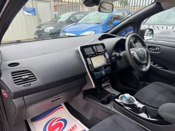 Nissan Leaf 24kWh Acenta Auto 5dr