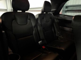 Volvo XC90 2.0 B5 MHEV R-Design Pro Auto 4WD Euro 6 (s/s) 5dr