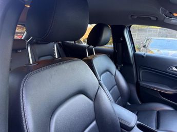 Mercedes-Benz GLA 2.1 GLA200d Sport 7G-DCT Euro 6 (s/s) 5dr